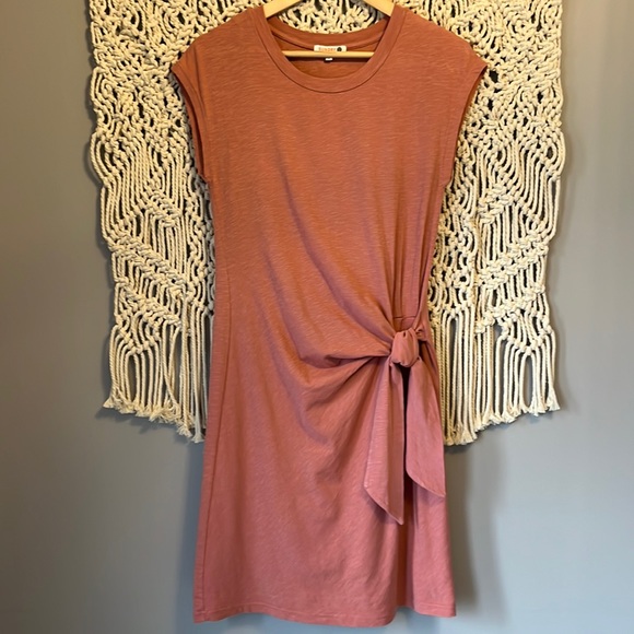 Sundry Dresses & Skirts - Sundry Anthropologie Rose/Tyrie Tie Front Casual Dress